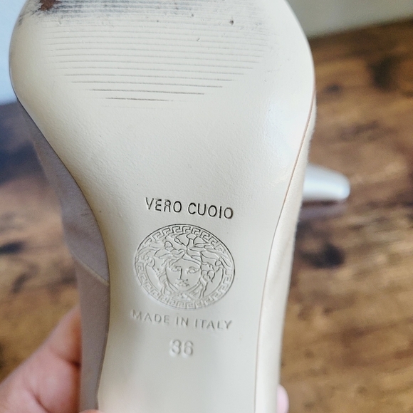 Gianni Versace Women Heels Size 36 6 Ivory Wedding Formal Jewels Pearls Designer - Picture 4 of 10